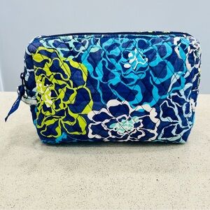 Vera Bradley~Large Cosmetic Bag~ "Katalina Blue" Pattern~Side Handle~Zipper